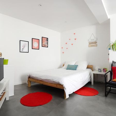 Charmant Studio, Au Coeur De La Ville De 里永 外观 照片